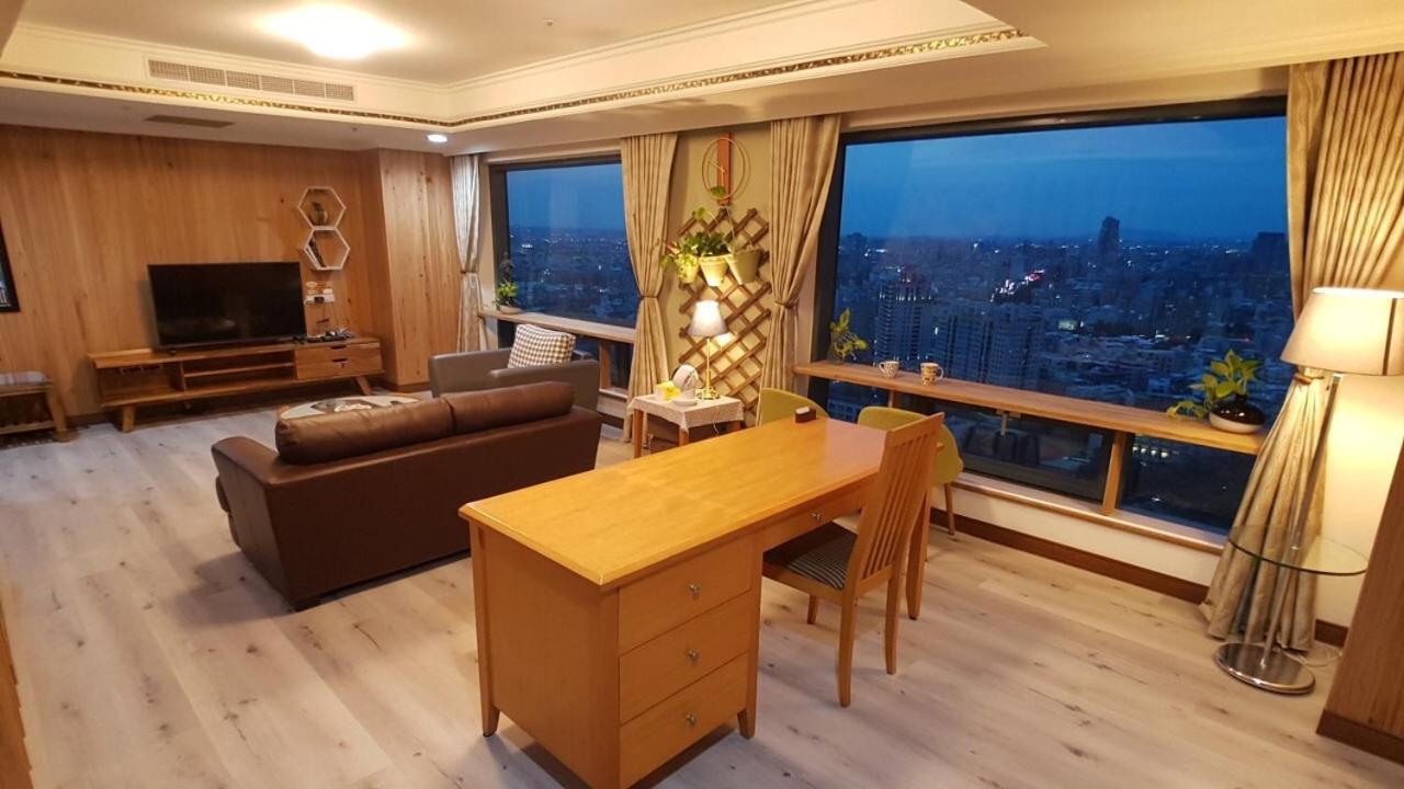 雲雀高樓景觀公寓 Taichung Extérieur photo