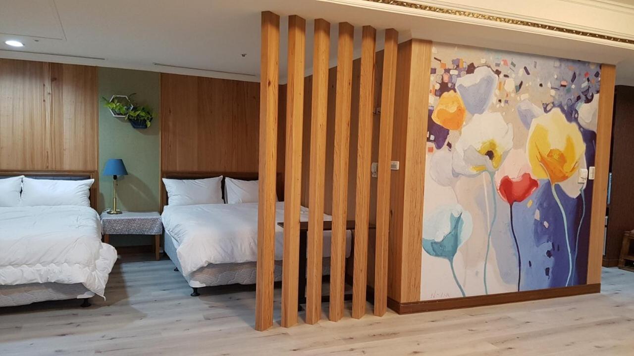 雲雀高樓景觀公寓 Taichung Extérieur photo