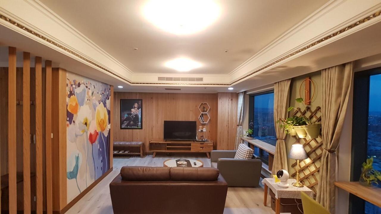 雲雀高樓景觀公寓 Taichung Extérieur photo