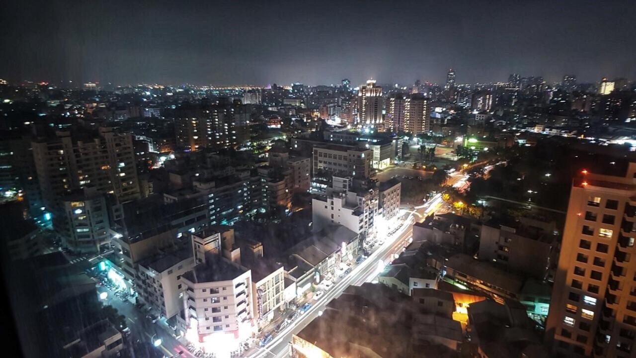 雲雀高樓景觀公寓 Taichung Extérieur photo