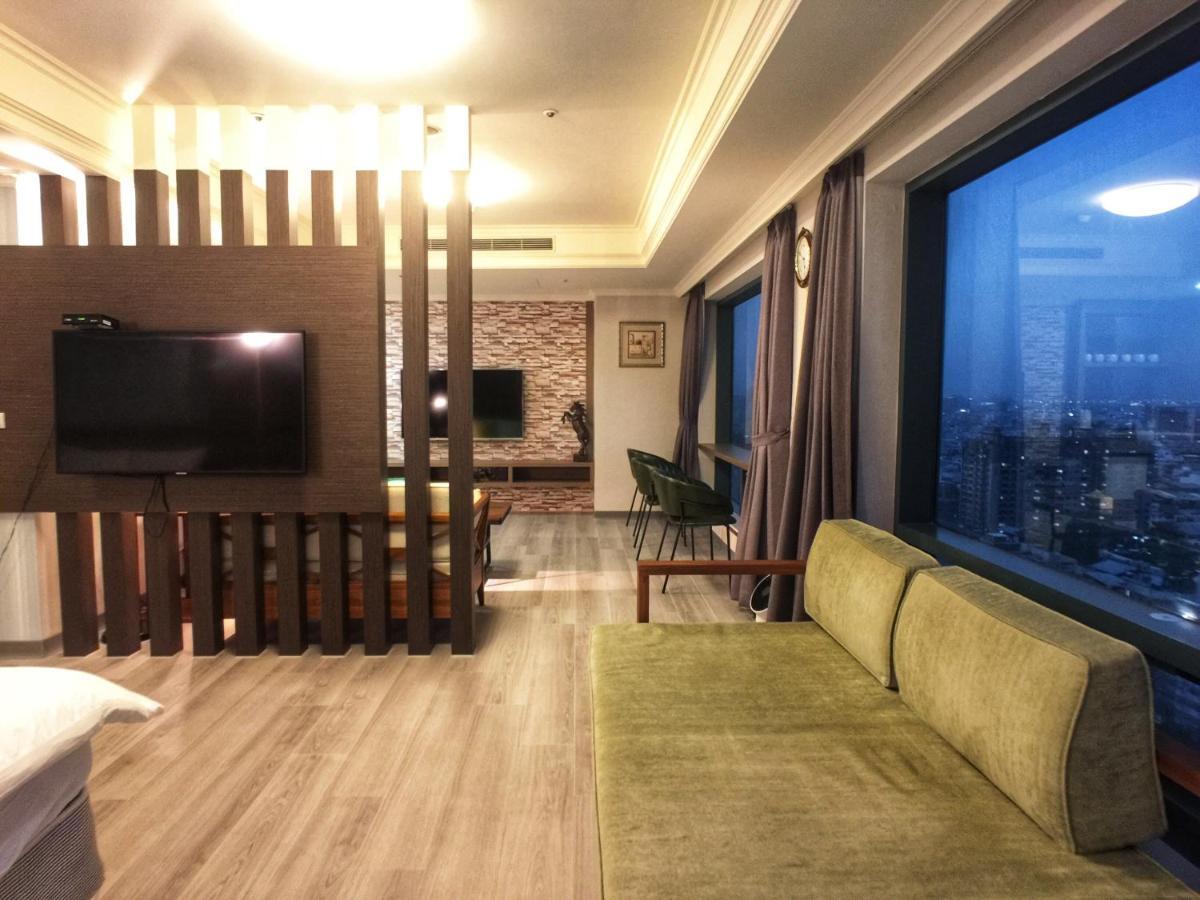 雲雀高樓景觀公寓 Taichung Extérieur photo