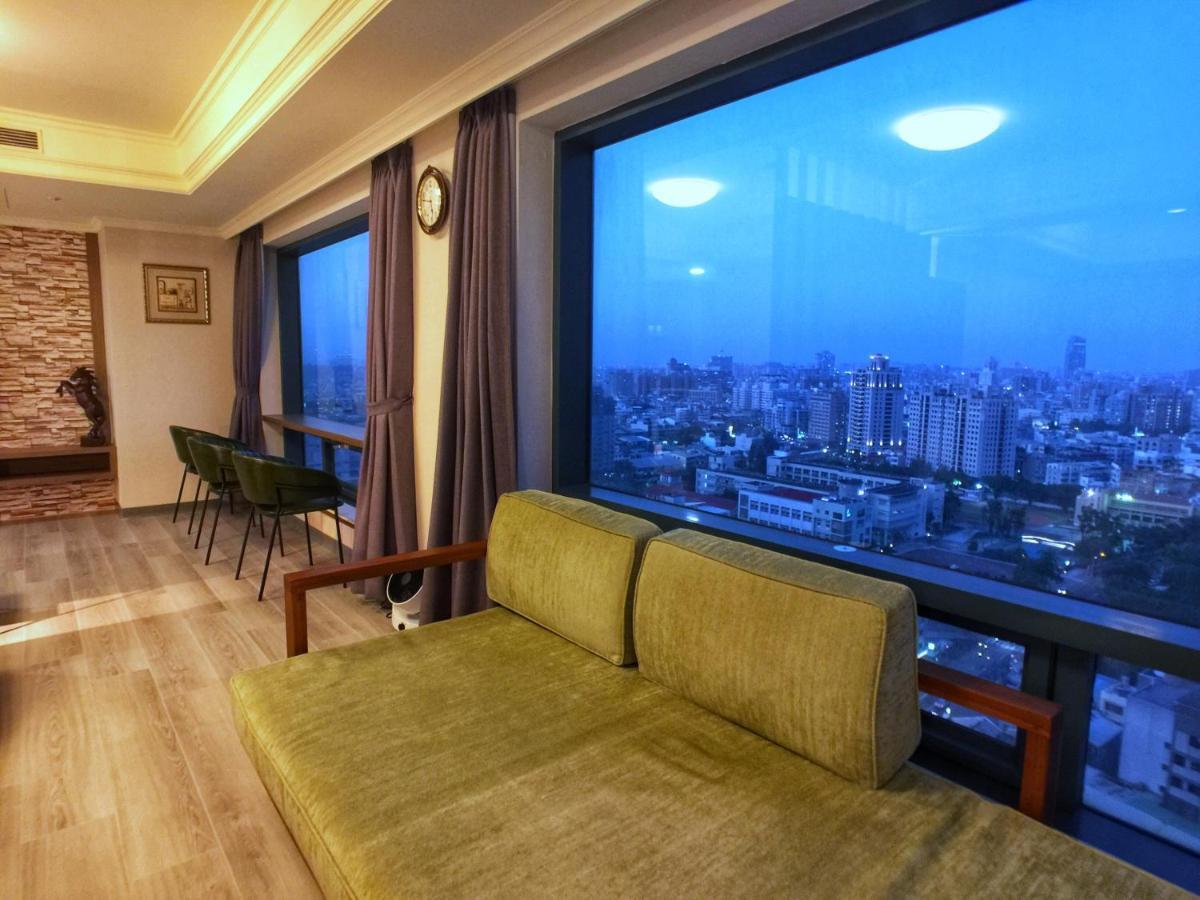 雲雀高樓景觀公寓 Taichung Extérieur photo